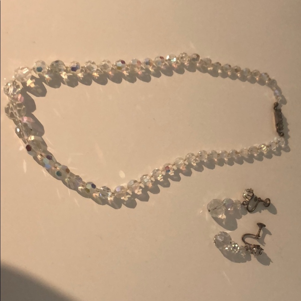 Selling these as a pair. No need for pierced ears